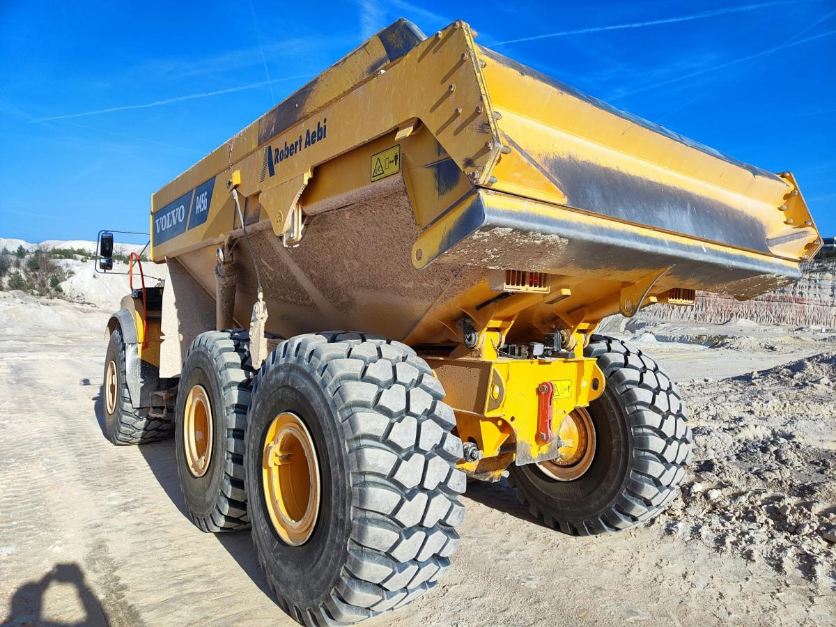 Volvo A45G - Artikulētias pašizgāzējs: foto 3 Volvo A45G - Artikulētias pašizgāzējs: foto 3