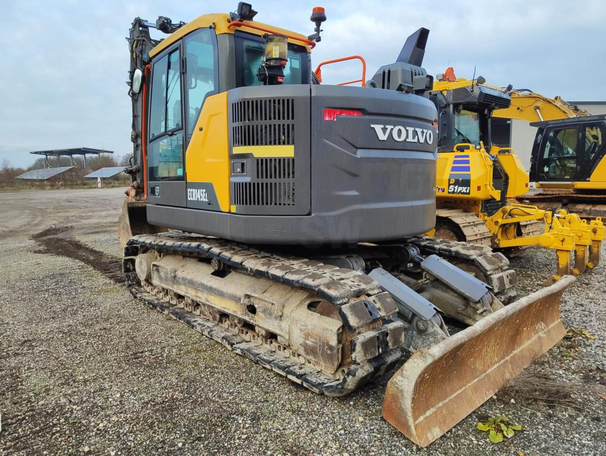 Volvo ECR145EL - Kāpurķēžu ekskavators: foto 1 Volvo ECR145EL - Kāpurķēžu ekskavators: foto 1