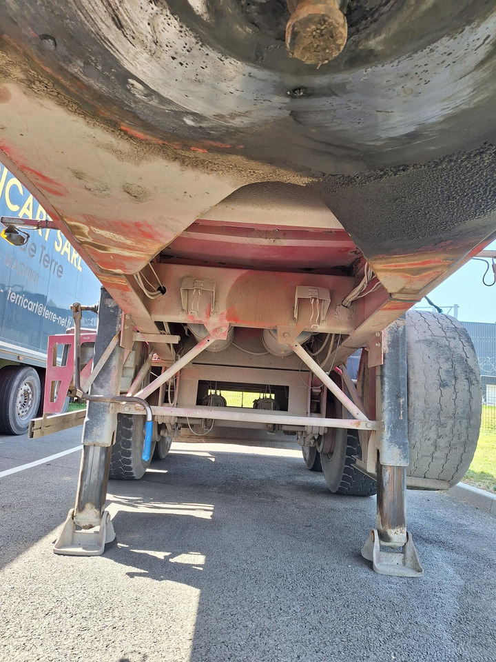 Louault - Puspiekabe pašizgāzējs: foto 5 Louault - Puspiekabe pašizgāzējs: foto 5