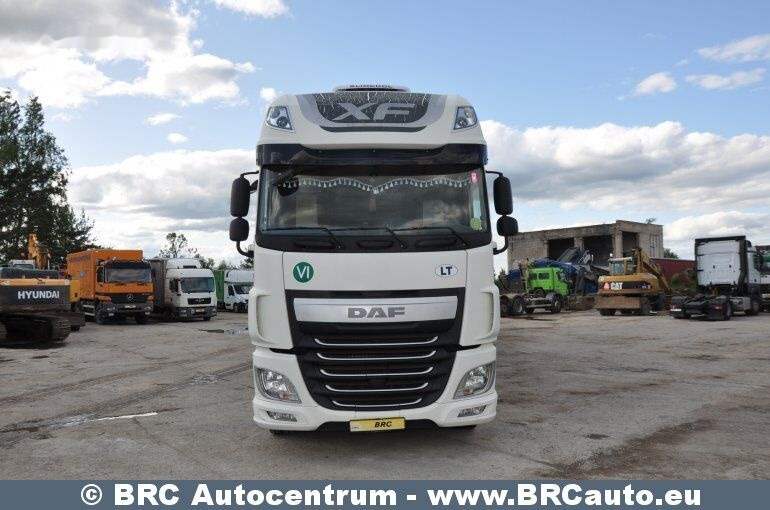 DAF DAF XF XF - Kravas automašīna ar tentu: foto 4 DAF DAF XF XF - Kravas automašīna ar tentu: foto 4