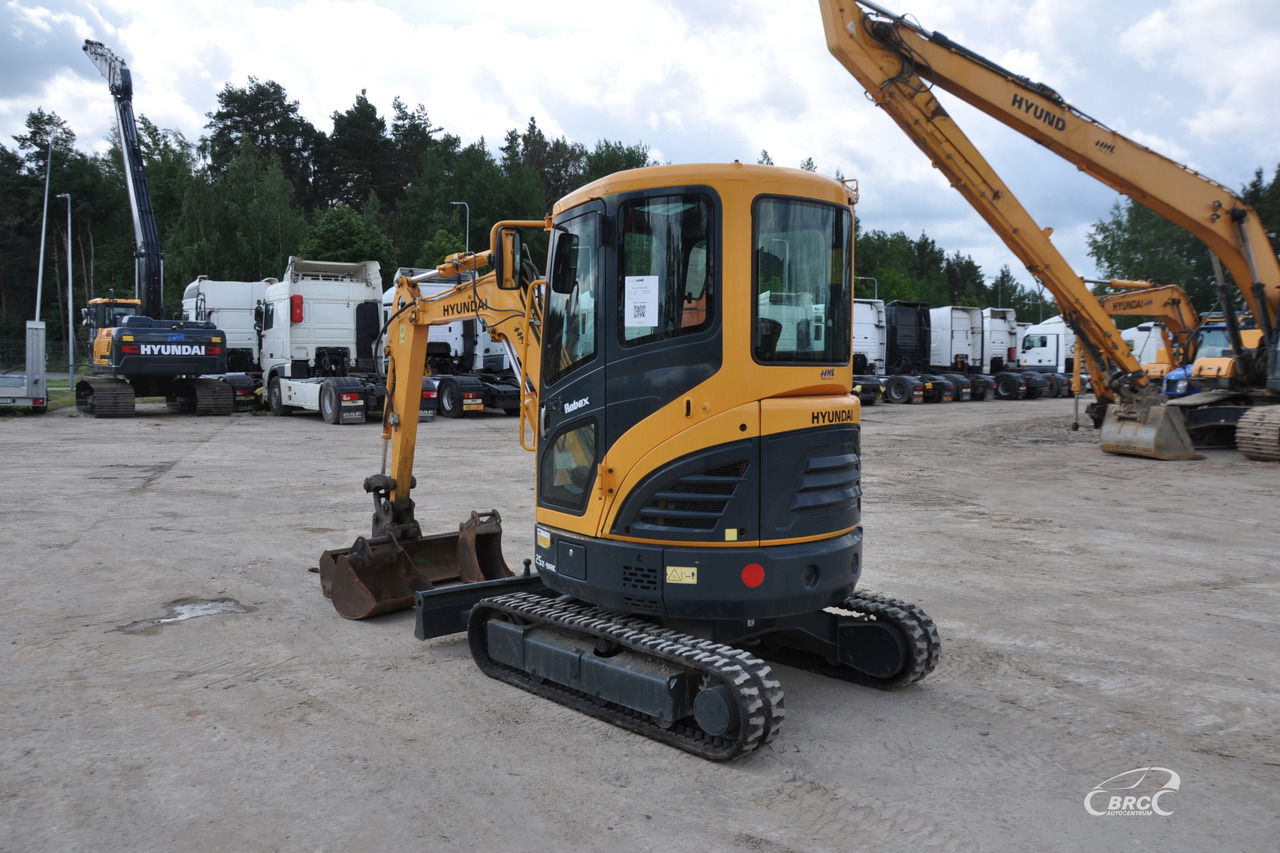 Hyundai R25Z-9AK - Mini-ekskavators: foto 4 Hyundai R25Z-9AK - Mini-ekskavators: foto 4