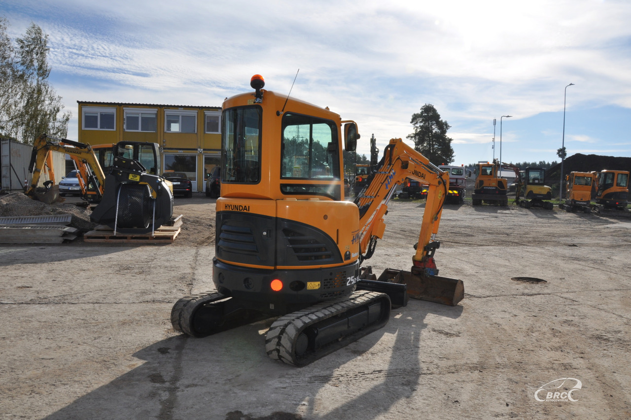 Hyundai R25Z-9AK - Mini-ekskavators: foto 5 Hyundai R25Z-9AK - Mini-ekskavators: foto 5