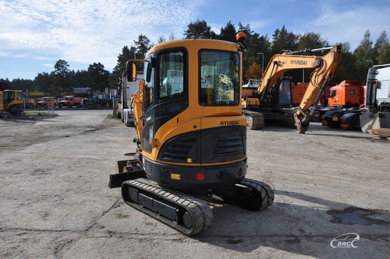 Hyundai R25Z-9AK - Mini-ekskavators: foto 4 Hyundai R25Z-9AK - Mini-ekskavators: foto 4