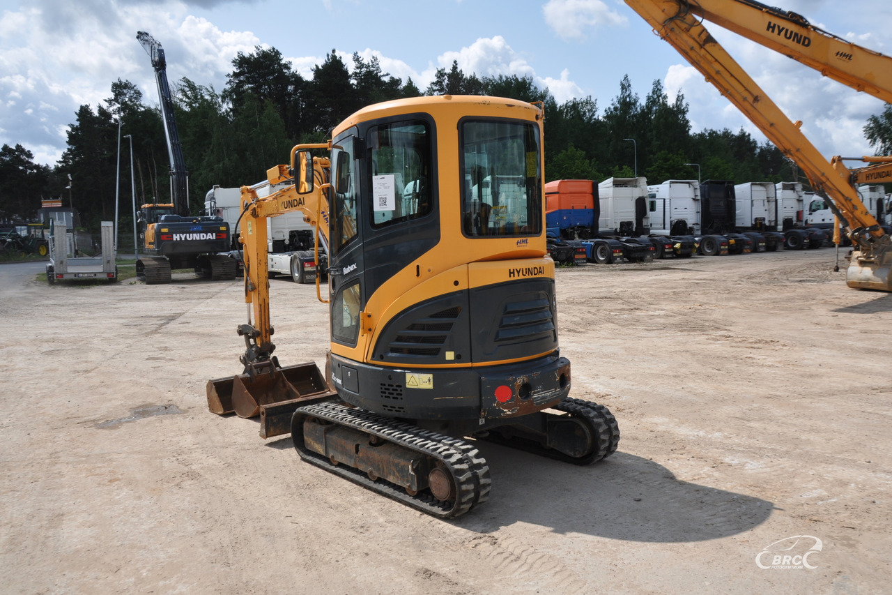 Hyundai R25Z-9AK - Mini-ekskavators: foto 4 Hyundai R25Z-9AK - Mini-ekskavators: foto 4