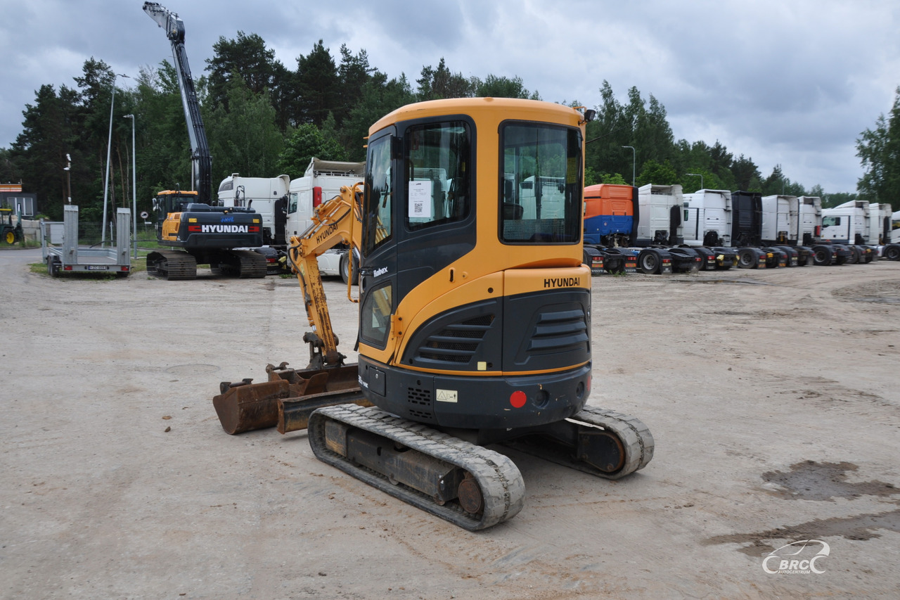 Hyundai R30Z-9AK - Mini-ekskavators: foto 4 Hyundai R30Z-9AK - Mini-ekskavators: foto 4