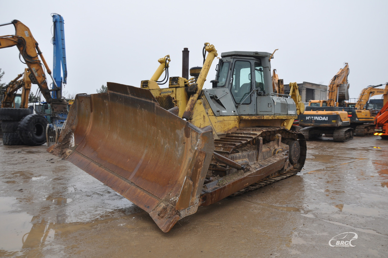 Komatsu D 155 AX - Buldozers: foto 1 Komatsu D 155 AX - Buldozers: foto 1