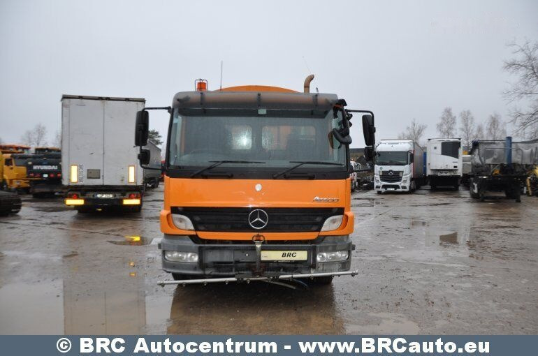 Mercedes-Benz 1524 Atego FAUN viajet 6 - Ielu tīrīšanas mašīna: foto 2 Mercedes-Benz 1524 Atego FAUN viajet 6 - Ielu tīrīšanas mašīna: foto 2