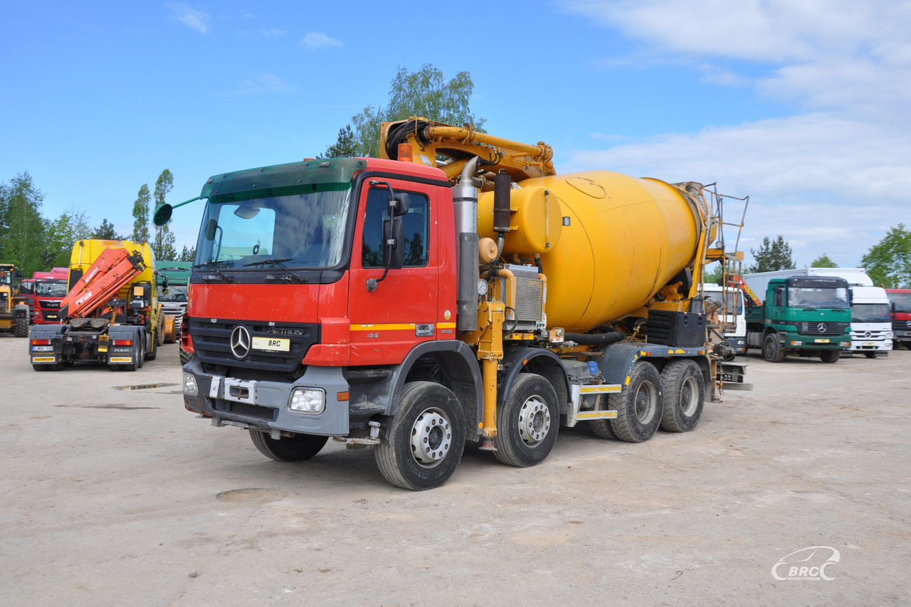 Mercedes-Benz 4144 - Betonvedējs: foto 1 Mercedes-Benz 4144 - Betonvedējs: foto 1