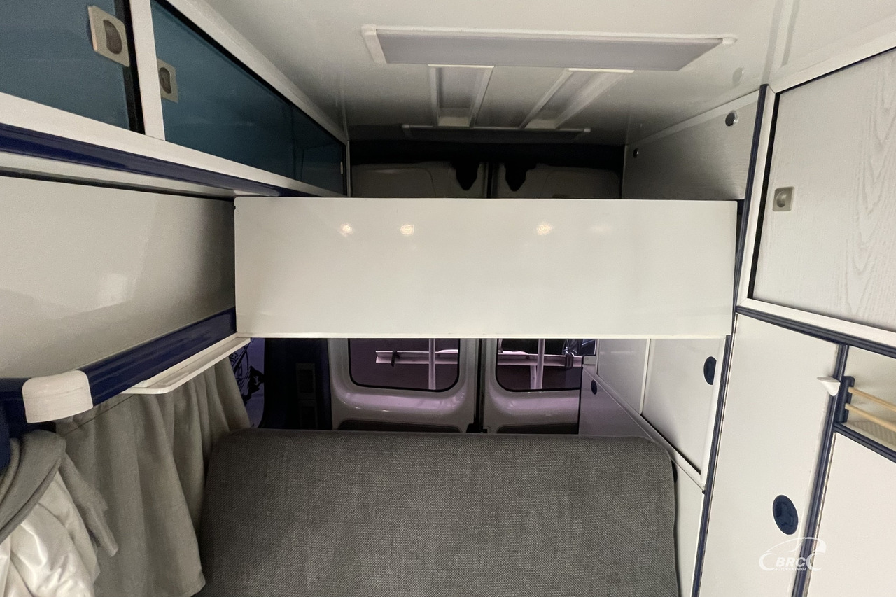 Auto kemperis Opel Vivaro: foto 14