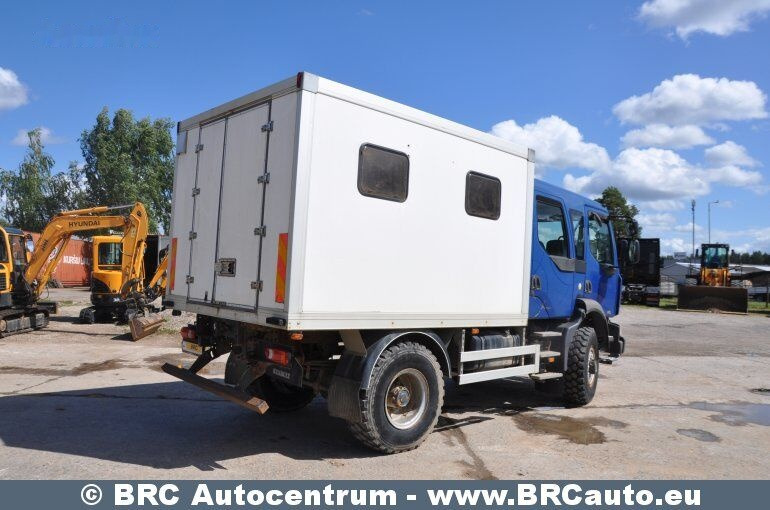 Renault Midlum 220 4X4 - Kravas automašīna ar slēgto virsbūvi: foto 5 Renault Midlum 220 4X4 - Kravas automašīna ar slēgto virsbūvi: foto 5