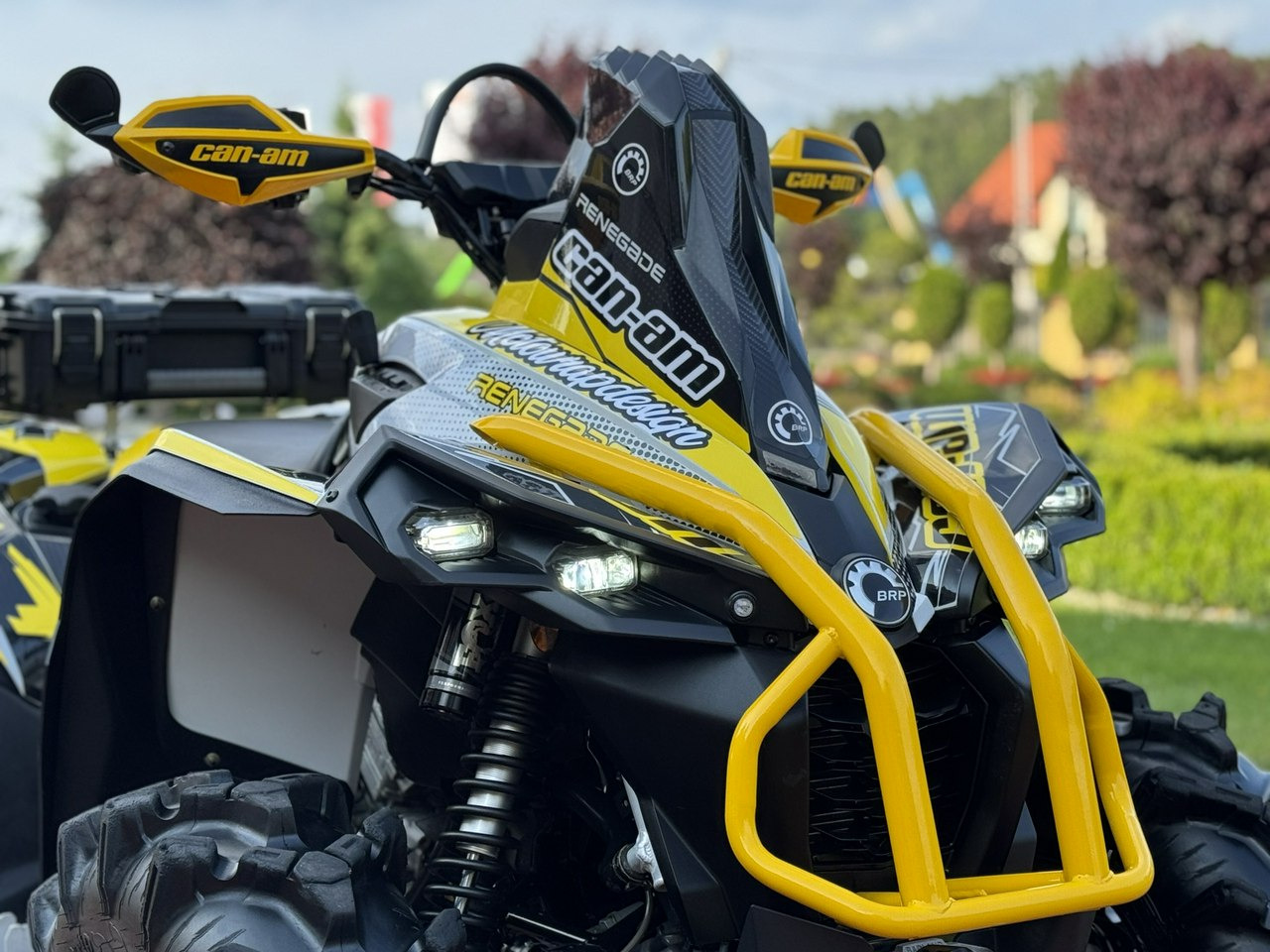 Can-Am Renegade - Kvadricikls: foto 5 Can-Am Renegade - Kvadricikls: foto 5