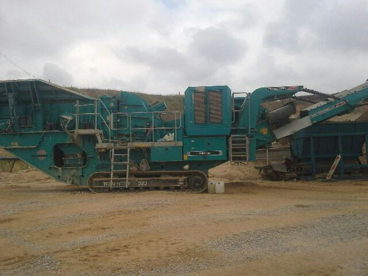 Extec PowerScreen Trakpactor 320 CR 027 Wydajność nawet do 320t/h - Trieciena drupinātājs: foto 1 Extec PowerScreen Trakpactor 320 CR 027 Wydajność nawet do 320t/h - Trieciena drupinātājs: foto 1