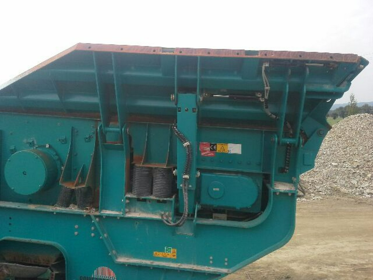 Extec PowerScreen Trakpactor 320 CR 027 Wydajność nawet do 320t/h - Trieciena drupinātājs: foto 3 Extec PowerScreen Trakpactor 320 CR 027 Wydajność nawet do 320t/h - Trieciena drupinātājs: foto 3