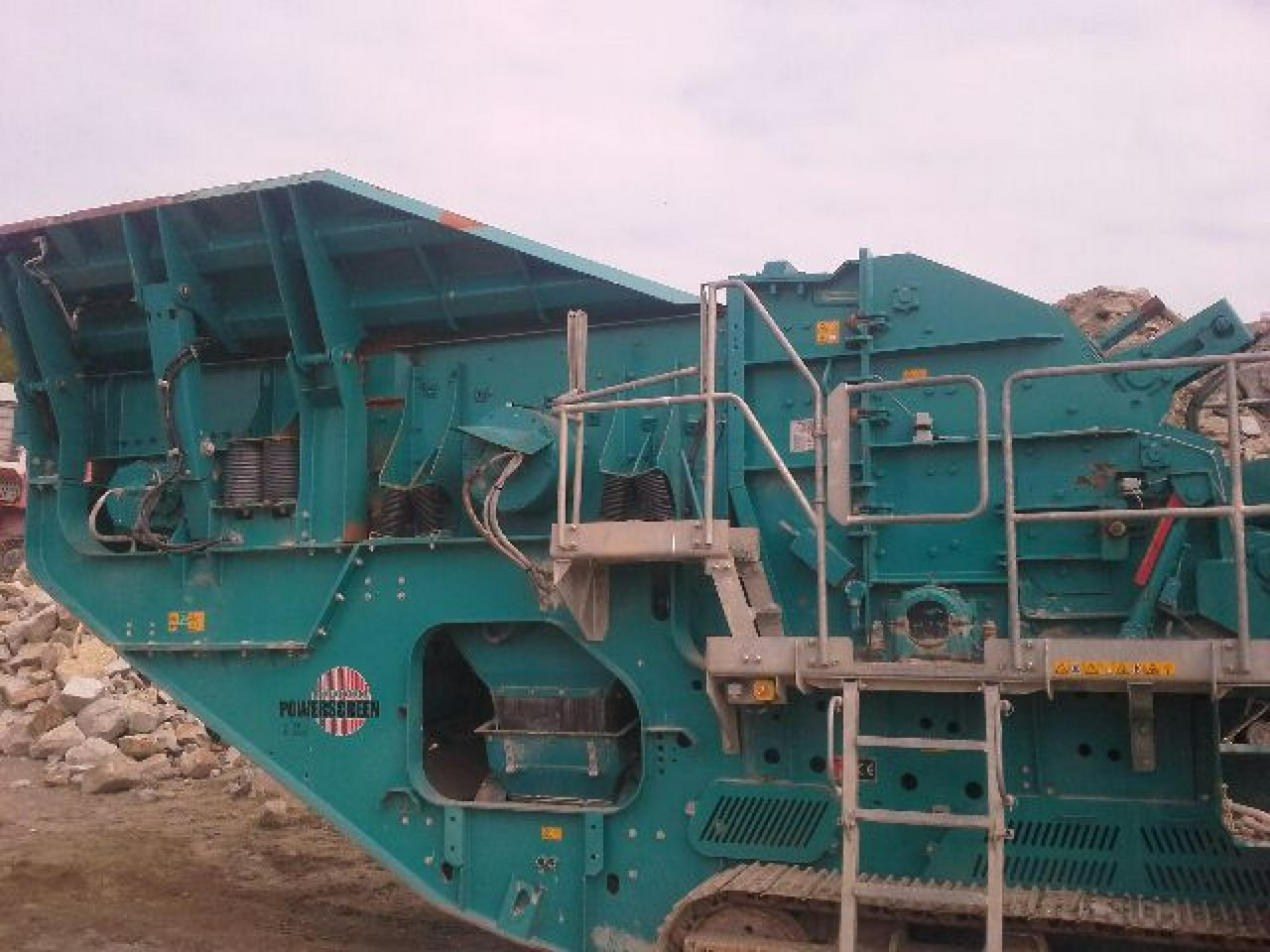 Extec PowerScreen Trakpactor 320 CR 027 Wydajność nawet do 320t/h - Trieciena drupinātājs: foto 5 Extec PowerScreen Trakpactor 320 CR 027 Wydajność nawet do 320t/h - Trieciena drupinātājs: foto 5
