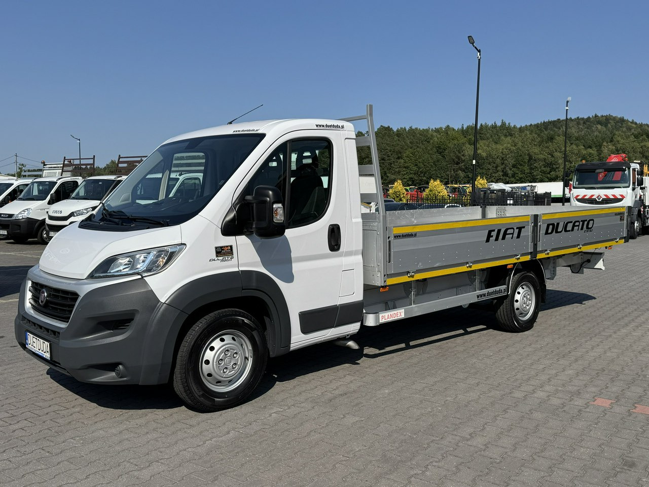 Fiat Ducato - Automašīna ar kravas platformu: foto 5 Fiat Ducato - Automašīna ar kravas platformu: foto 5