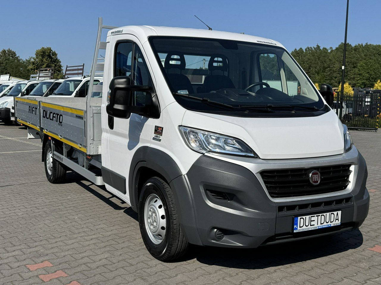 Fiat Ducato - Automašīna ar kravas platformu: foto 4 Fiat Ducato - Automašīna ar kravas platformu: foto 4
