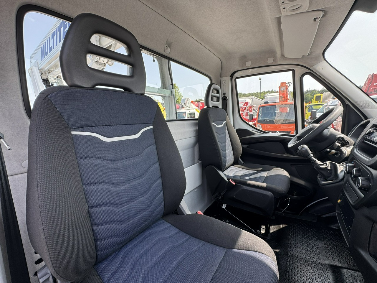 Autopacēlājs Iveco Daily 35S14: foto 32
