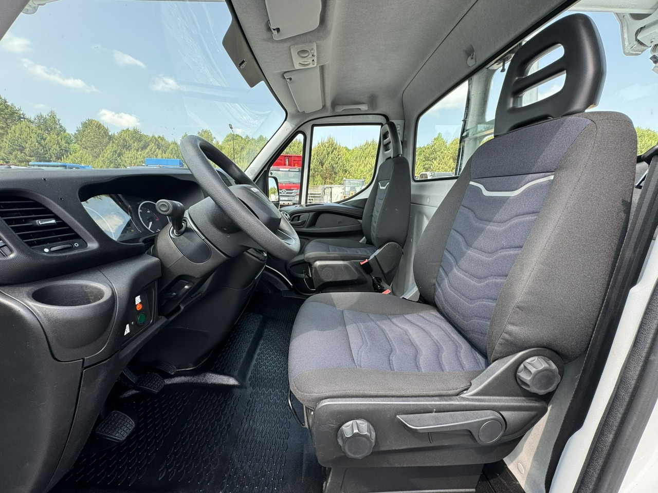 Autopacēlājs Iveco Daily 35S14: foto 24
