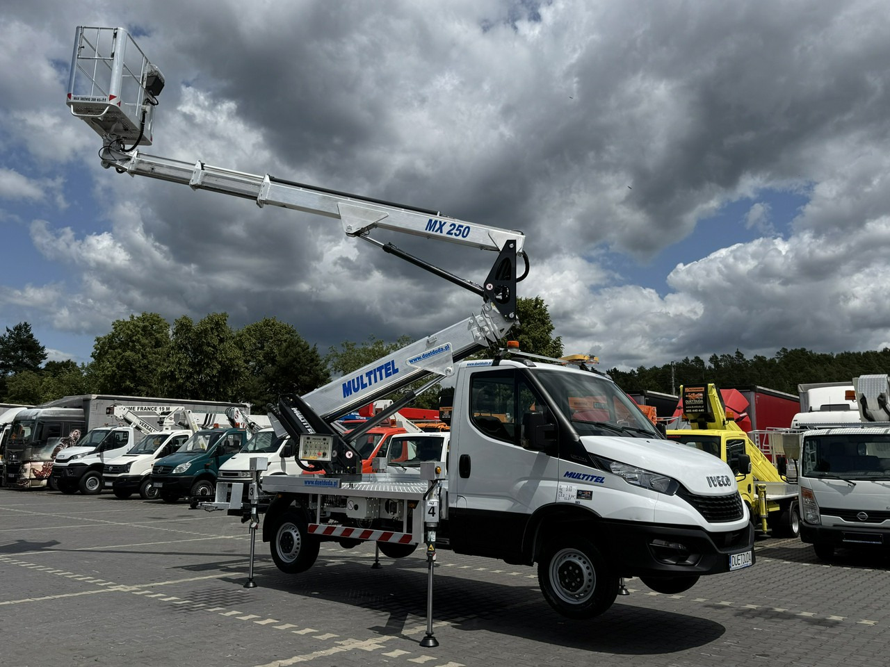 Iveco Daily 35S14 - Autopacēlājs: foto 5 Iveco Daily 35S14 - Autopacēlājs: foto 5