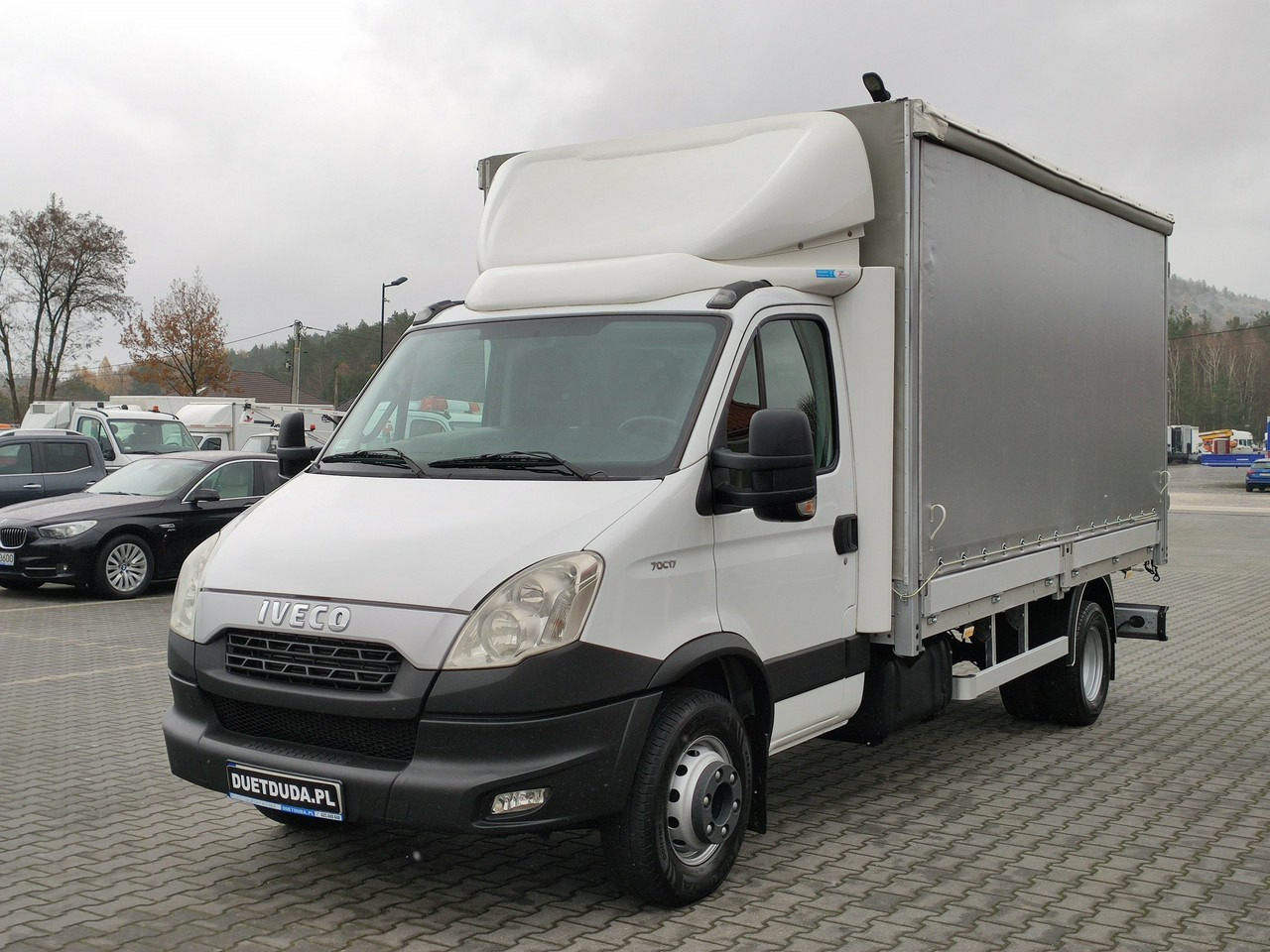 Iveco Daily 70C17 Firana Tył Drzwi Zadbany w Pełni Sprawny Super Stan - Furgons ar tentu: foto 4 Iveco Daily 70C17 Firana Tył Drzwi Zadbany w Pełni Sprawny Super Stan - Furgons ar tentu: foto 4