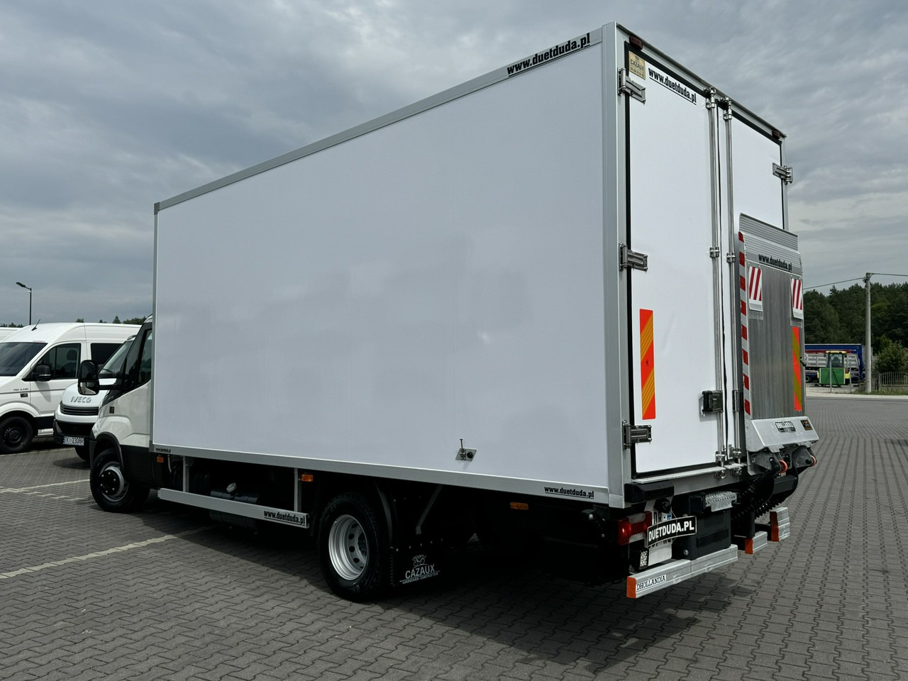 Iveco Daily 70C17 Mroźnia Agregat Carrier Supra 750 10-Palet + Winda līzingu Iveco Daily 70C17 Mroźnia Agregat Carrier Supra 750 10-Palet + Winda: foto 10 Iveco Daily 70C17 Mroźnia Agregat Carrier Supra 750 10-Palet + Winda līzingu Iveco Daily 70C17 Mroźnia Agregat Carrier Supra 750 10-Palet + Winda: foto 10