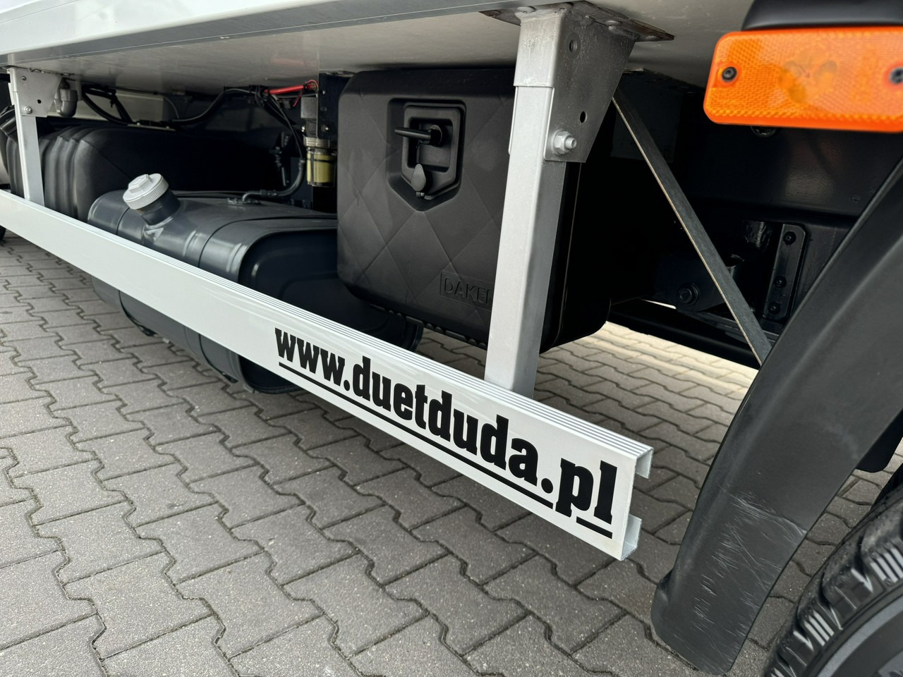 Iveco Daily 70C17 Mroźnia Agregat Carrier Supra 750 10-Palet + Winda līzingu Iveco Daily 70C17 Mroźnia Agregat Carrier Supra 750 10-Palet + Winda: foto 15 Iveco Daily 70C17 Mroźnia Agregat Carrier Supra 750 10-Palet + Winda līzingu Iveco Daily 70C17 Mroźnia Agregat Carrier Supra 750 10-Palet + Winda: foto 15