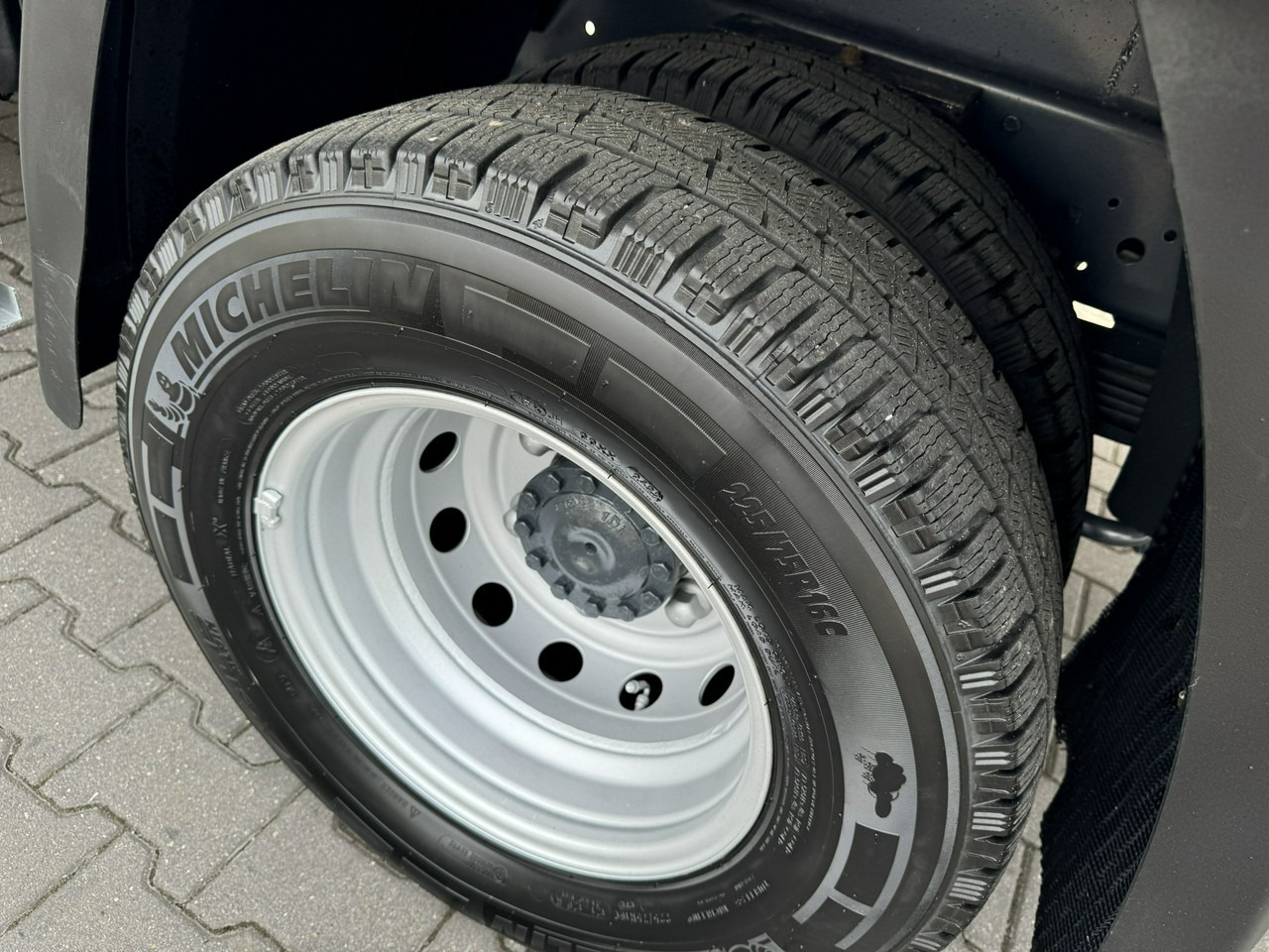 Iveco Daily 70C17 Mroźnia Agregat Carrier Supra 750 10-Palet + Winda līzingu Iveco Daily 70C17 Mroźnia Agregat Carrier Supra 750 10-Palet + Winda: foto 17 Iveco Daily 70C17 Mroźnia Agregat Carrier Supra 750 10-Palet + Winda līzingu Iveco Daily 70C17 Mroźnia Agregat Carrier Supra 750 10-Palet + Winda: foto 17