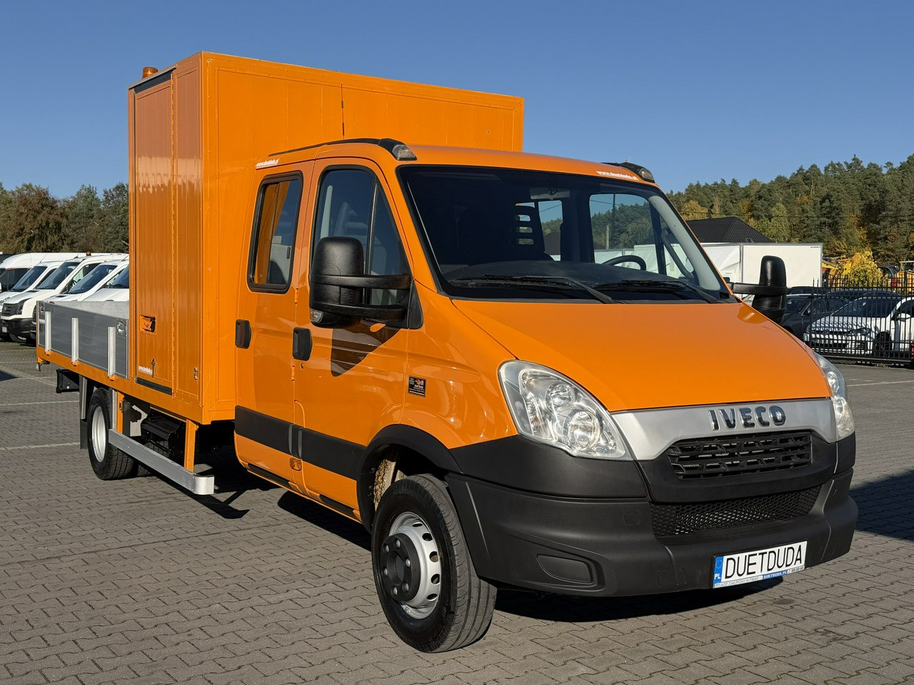 Iveco Daily 70C18 V H - Automašīna ar kravas platformu, Kravas-pasažieru furgons: foto 5 Iveco Daily 70C18 V H - Automašīna ar kravas platformu, Kravas-pasažieru furgons: foto 5