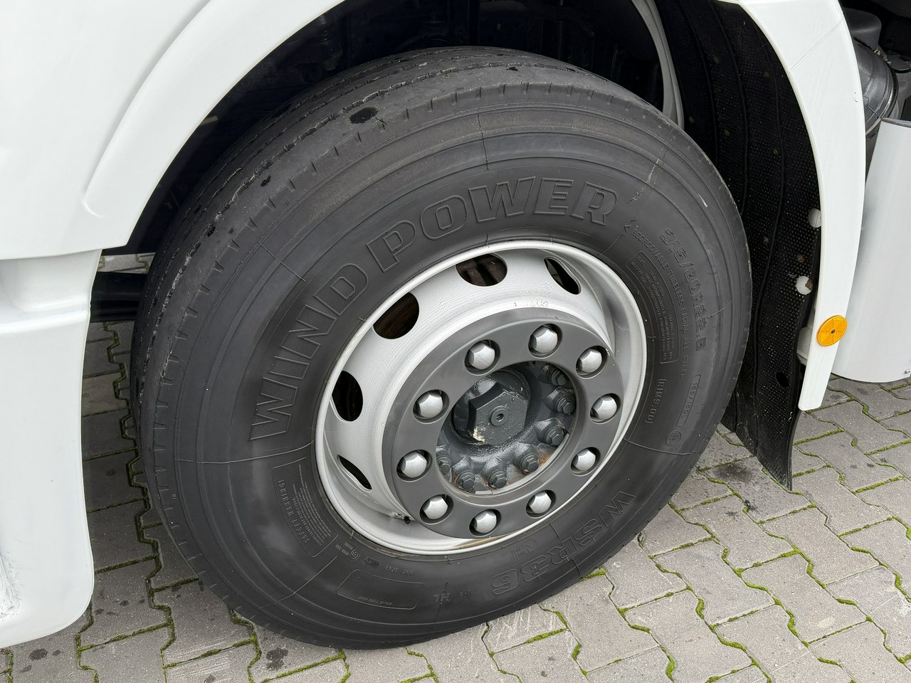 Iveco STRALIS 260S40 E6 Chłodnia Mroźnia Agregat THERMO KING T-1000R - Kravas automašīna refrižerators: foto 3 Iveco STRALIS 260S40 E6 Chłodnia Mroźnia Agregat THERMO KING T-1000R - Kravas automašīna refrižerators: foto 3