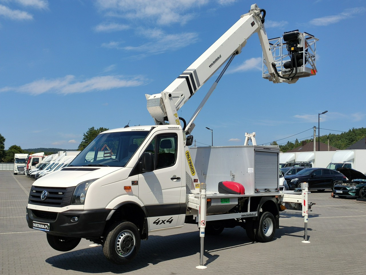 Iveco Volkswagen Crafter 4x4 Zwyżka 21m Palfinger P210BK JIP-Ogon udt - Autopacēlājs: foto 5 Iveco Volkswagen Crafter 4x4 Zwyżka 21m Palfinger P210BK JIP-Ogon udt - Autopacēlājs: foto 5
