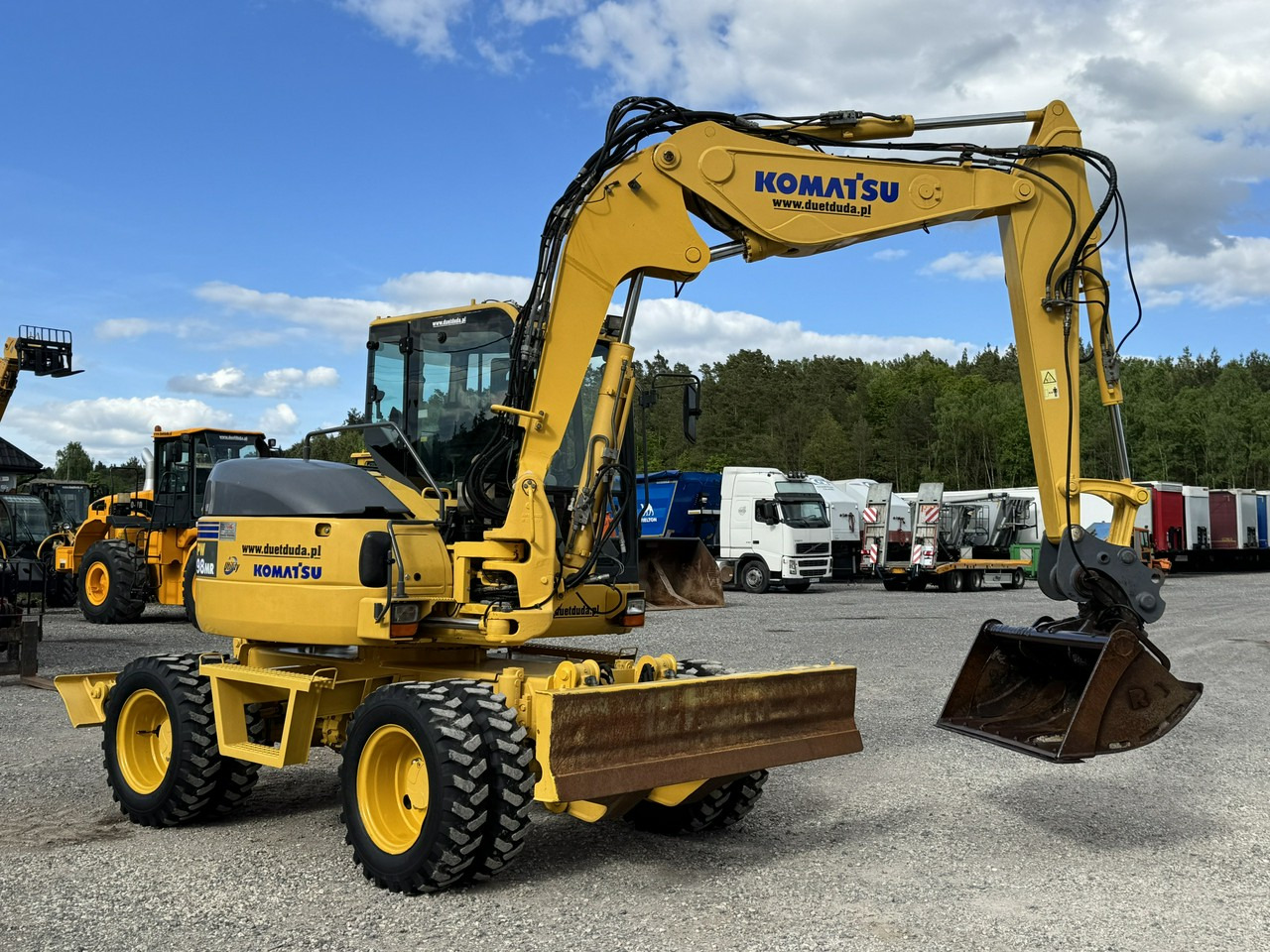 Komatsu PW 98 MR 8 Pług + Podpory 10ton Szybkozłącze - Riteņu ekskavators: foto 2 Komatsu PW 98 MR 8 Pług + Podpory 10ton Szybkozłącze - Riteņu ekskavators: foto 2