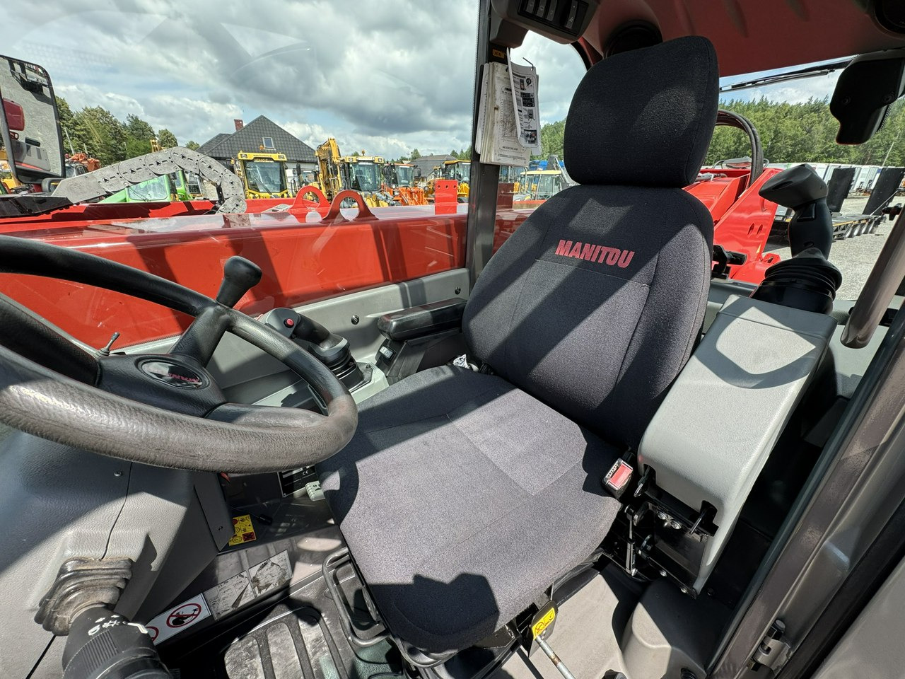 Teleskopiskais iekrāvējs Manitou MRT 2150 + ROTO Ładowarka Teleskopowa Obrotowa: foto 21