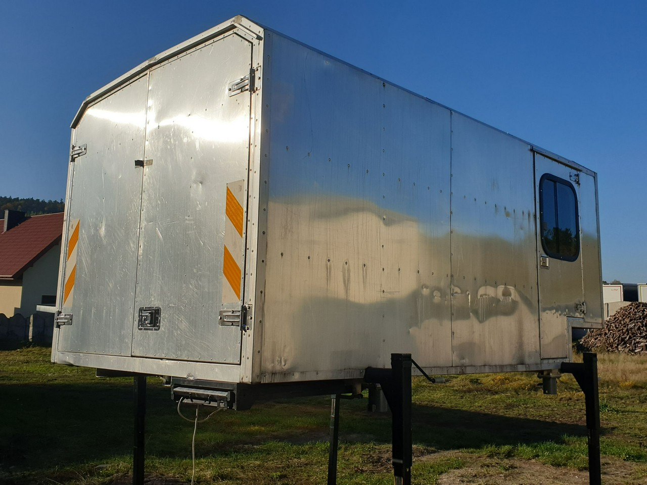 Mercedes ATEGO 1221 - Maināmā virsbūve - furgons: foto 4 Mercedes ATEGO 1221 - Maināmā virsbūve - furgons: foto 4
