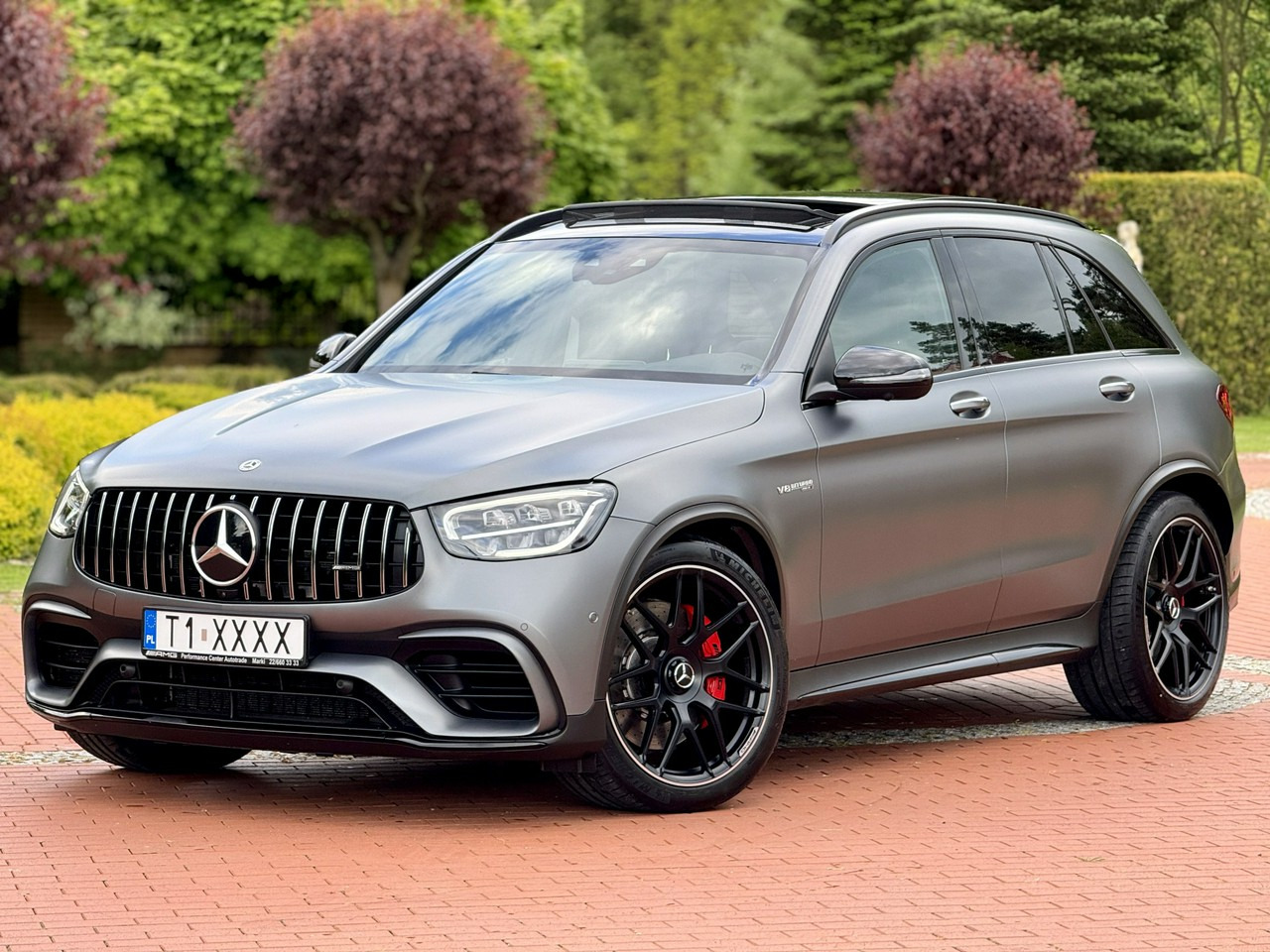 SUV Mercedes GLC 63 AMG: foto 1