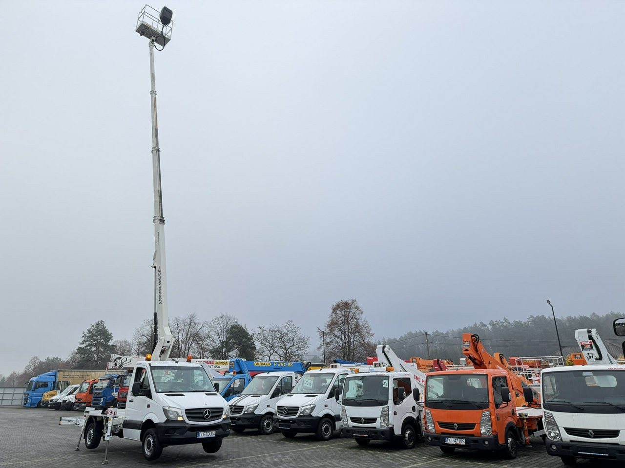 Mercedes Sprinter - Autopacēlājs: foto 5 Mercedes Sprinter - Autopacēlājs: foto 5