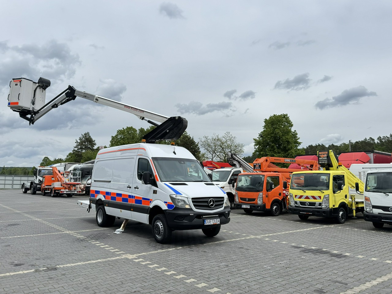 Mercedes Sprinter Zwyżka Podnośnik Koszowy KLUBB K42P UDT WUMAG GSR - Autopacēlājs: foto 5 Mercedes Sprinter Zwyżka Podnośnik Koszowy KLUBB K42P UDT WUMAG GSR - Autopacēlājs: foto 5