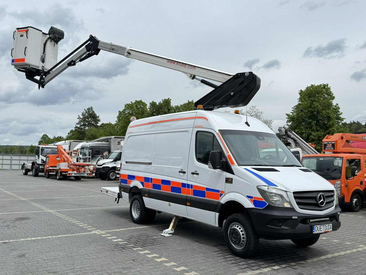 Mercedes Sprinter Zwyżka Podnośnik Koszowy KLUBB K42P UDT WUMAG GSR - Autopacēlājs: foto 3 Mercedes Sprinter Zwyżka Podnośnik Koszowy KLUBB K42P UDT WUMAG GSR - Autopacēlājs: foto 3