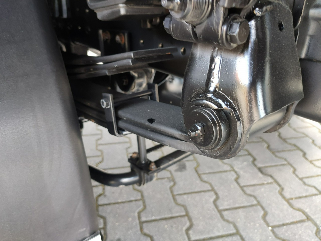 Kravas automašīna pašizgāzējs Mitsubishi Canter Fuso 9C18 3.0/180KM HDS FASSI F30 Wywrotka 3-stronna: foto 17 Kravas automašīna pašizgāzējs Mitsubishi Canter Fuso 9C18 3.0/180KM HDS FASSI F30 Wywrotka 3-stronna: foto 17