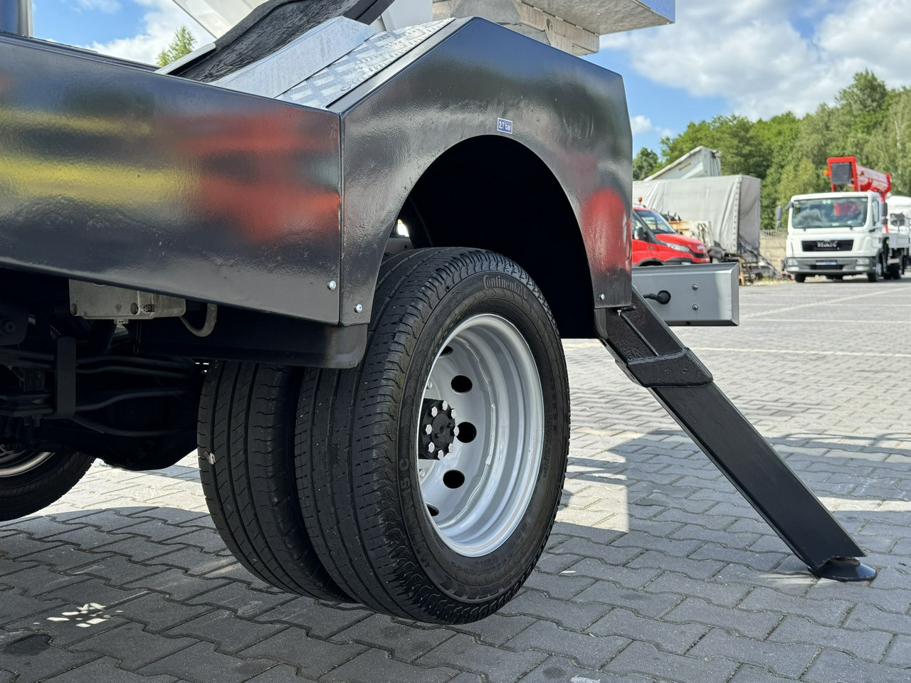Nissan Cabstar - Autopacēlājs: foto 5 Nissan Cabstar - Autopacēlājs: foto 5