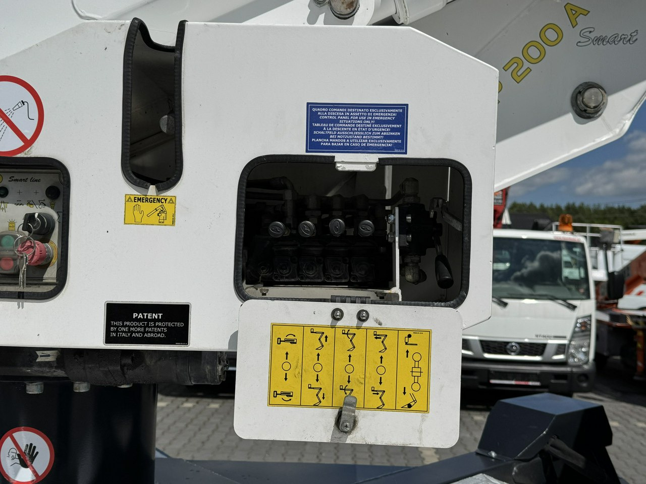 Autopacēlājs Nissan Cabstar: foto 15