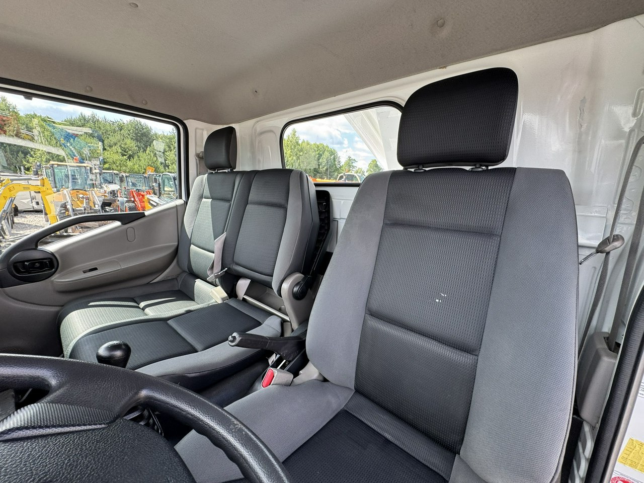 Autopacēlājs Nissan Cabstar: foto 27