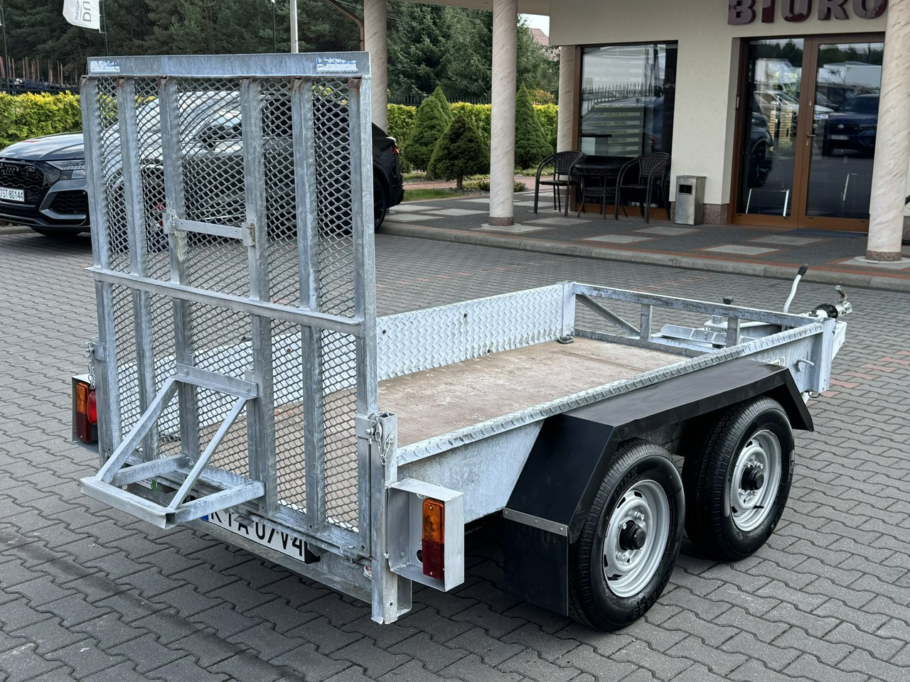 Titan Ciężarowa Pod minikoparkę sprzęt budowlany 2-osiowa Super Stan - Celtniecības tehnikas piekabe: foto 2 Titan Ciężarowa Pod minikoparkę sprzęt budowlany 2-osiowa Super Stan - Celtniecības tehnikas piekabe: foto 2