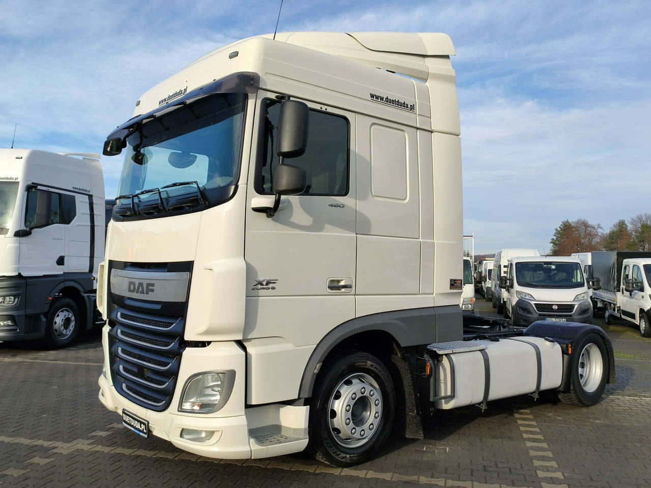 DAF XF 106.460 Euro 6 LowDeck Mega - Vilcējs: foto 1 DAF XF 106.460 Euro 6 LowDeck Mega - Vilcējs: foto 1