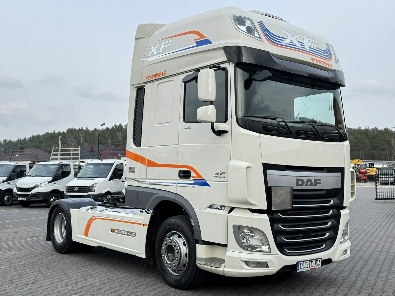 DAF XF 460 SSC E6 Standard Klima Postojowa - Vilcējs: foto 2 DAF XF 460 SSC E6 Standard Klima Postojowa - Vilcējs: foto 2
