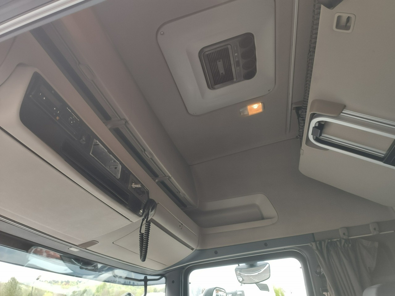 Vilcējs Scania R 450 Topline E6 4x2 Retarder Klima Postojowa !!!: foto 12 Vilcējs Scania R 450 Topline E6 4x2 Retarder Klima Postojowa !!!: foto 12