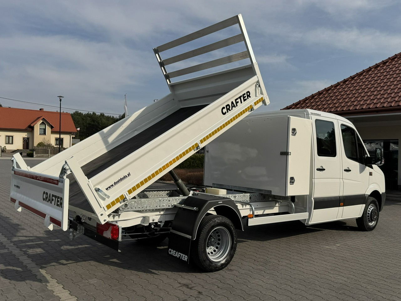 Komercauto pašizgāzējs Volkswagen Crafter: foto 8