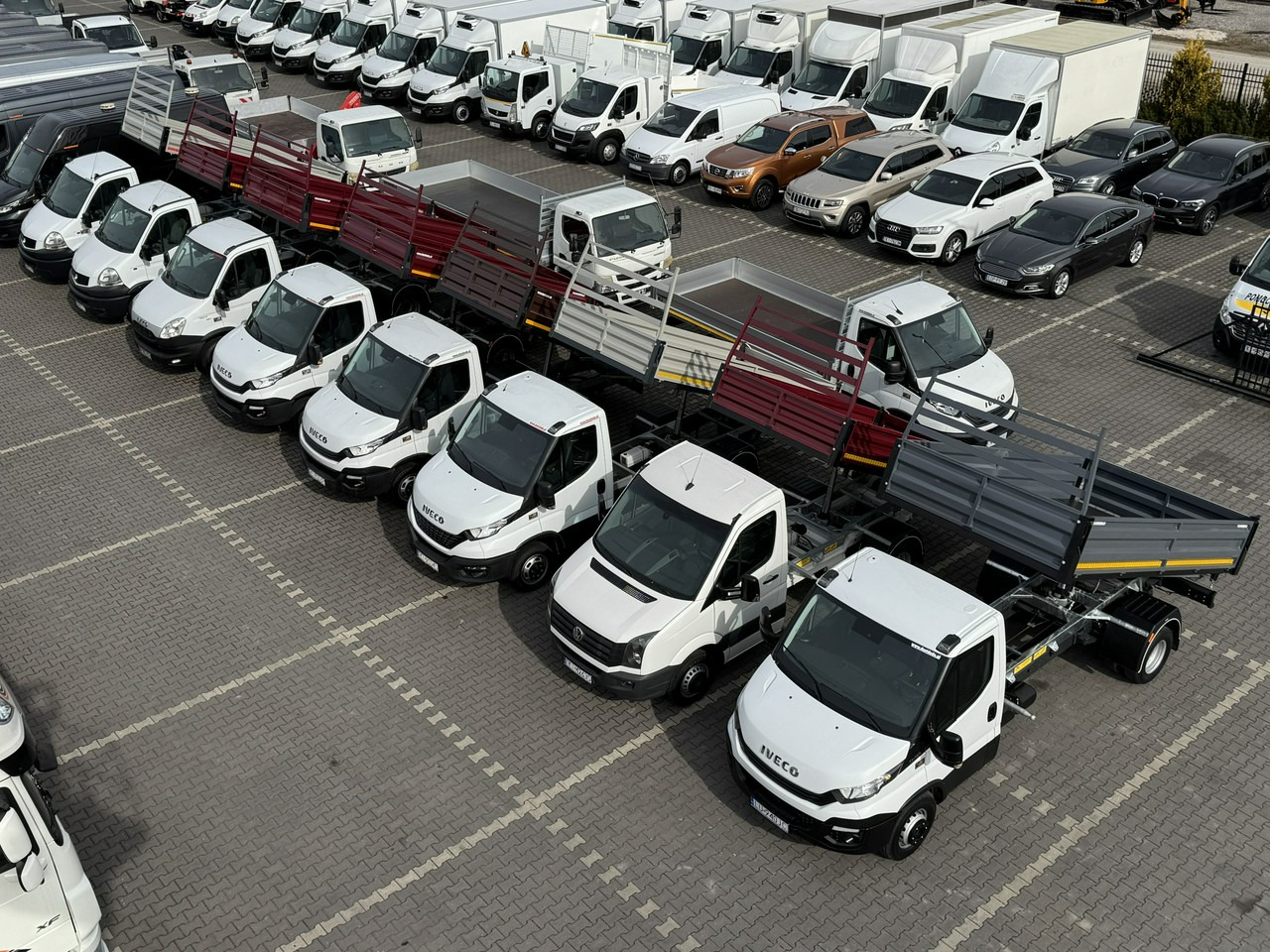 Volkswagen Crafter - Komercauto pašizgāzējs: foto 4 Volkswagen Crafter - Komercauto pašizgāzējs: foto 4