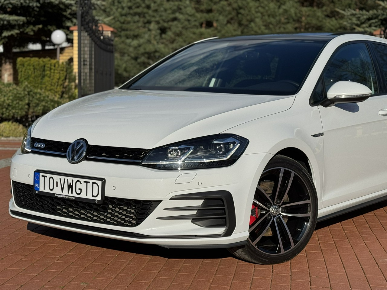 Volkswagen Golf - Hečbeks: foto 5 Volkswagen Golf - Hečbeks: foto 5