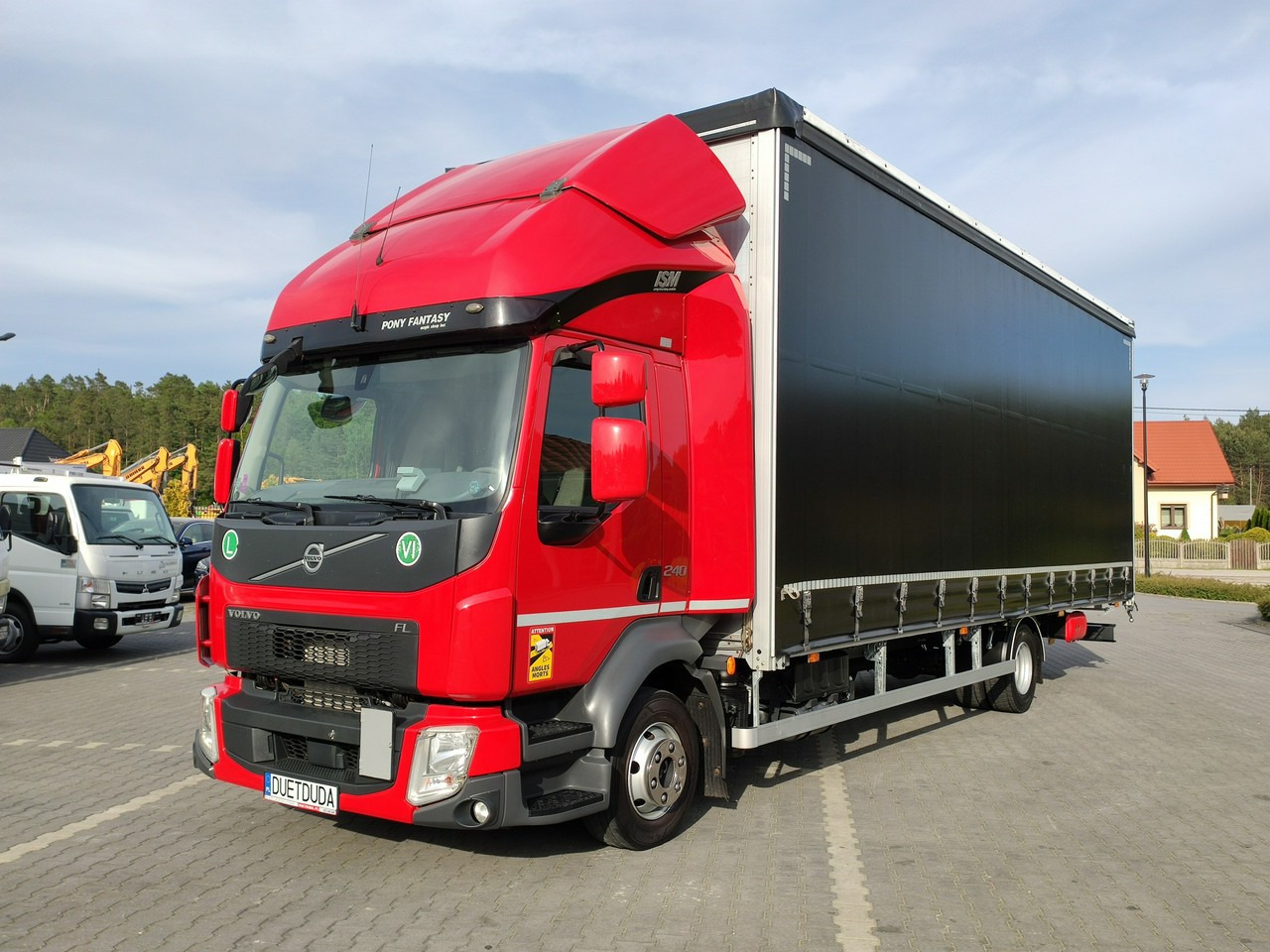 Volvo FL12.240 E6 Firana Tył Drzwi Dach Zsuwany Bogato Wyposażony !!! - Kravas automašīna ar tentu: foto 2 Volvo FL12.240 E6 Firana Tył Drzwi Dach Zsuwany Bogato Wyposażony !!! - Kravas automašīna ar tentu: foto 2