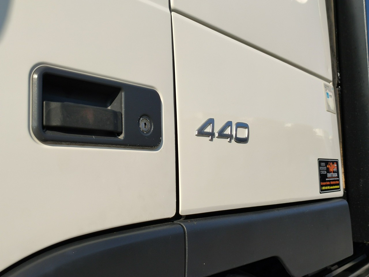 Volvo FM 440 6x4 HDS FASSI F170 Składany w Literę Z - Bortu kravas automašīna/ Platforma, Kravas auto ar manipulatoru: foto 3 Volvo FM 440 6x4 HDS FASSI F170 Składany w Literę Z - Bortu kravas automašīna/ Platforma, Kravas auto ar manipulatoru: foto 3